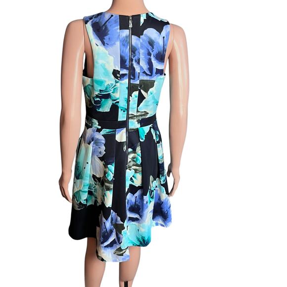 Vince Camuto Fit And Flare Dress 6 Sleeveless Floral Career Summer Resort Wear - Picture 3 of 6
